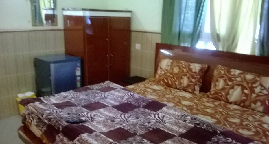 Dayal Guest House, Katra 4